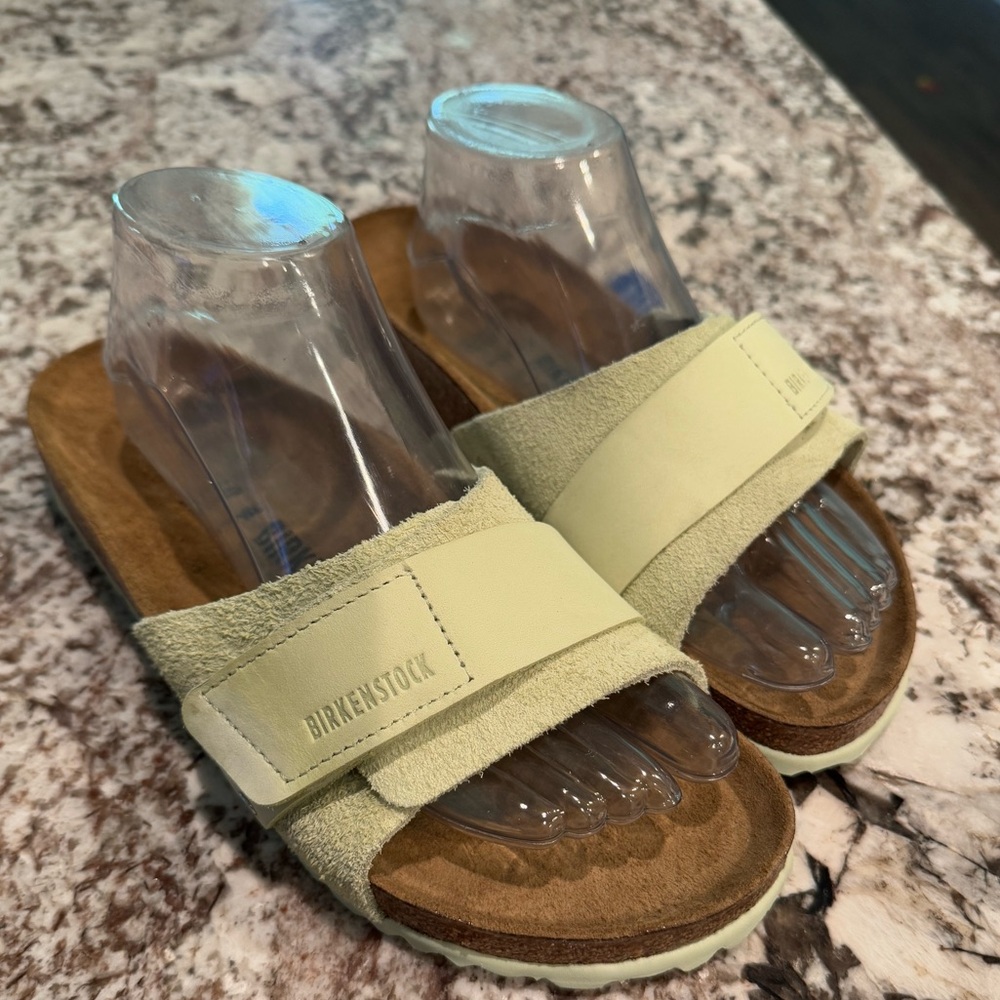 Birkenstock Sandals 💚 - Picture 3 of 14